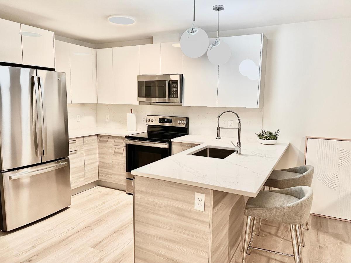 Modern 2 Bed Furnished Apartment In Quincy Kültér fotó