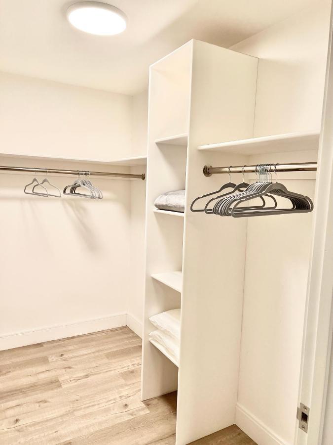 Modern 2 Bed Furnished Apartment In Quincy Kültér fotó